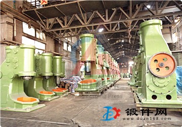 空氣錘1000KGC41系類鍛造空氣錘安陽鍛壓生產(chǎn)