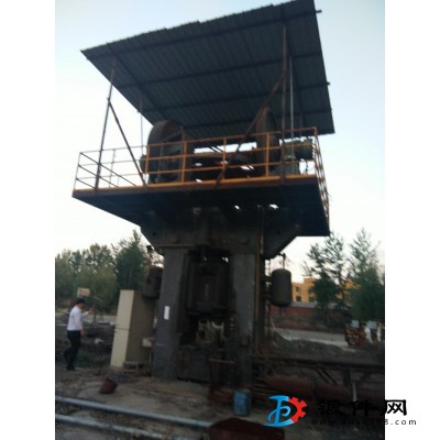 出售宏達(dá)1600噸摩擦壓力機(jī)