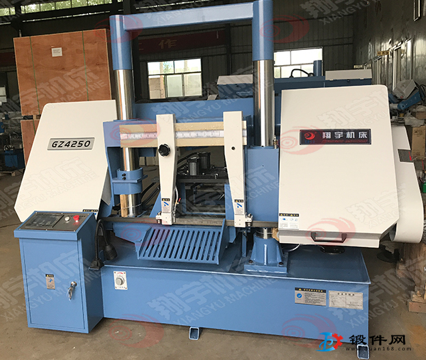GZ4250全自動(dòng)帶鋸帶式鋸床價(jià)格購買鋸床如何選擇生產(chǎn)廠家