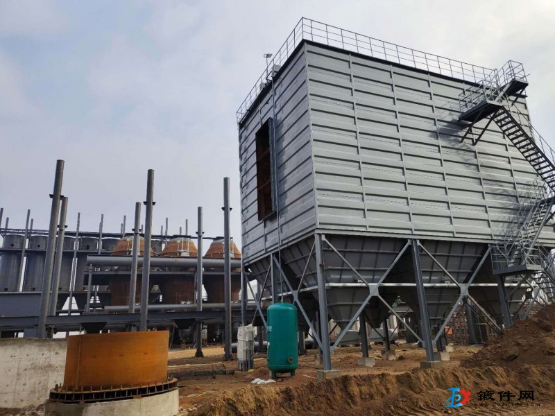 內(nèi)蒙古鄂爾多斯?jié)蓾?rùn)單機(jī)布袋除塵器